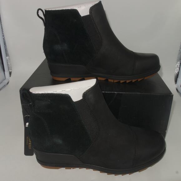 NEW SOREL Women's 7 Evie II Chelsea Black Sea Salt Ankle Boots Booties Leather - Picture 2 of 7